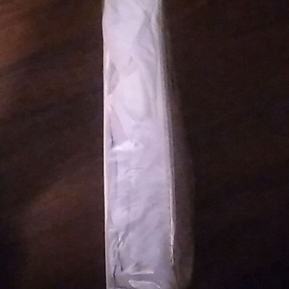 Linenspa Mattress Protector - Picture 5 of 6